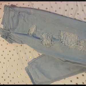 Boyfriend light wash jeans